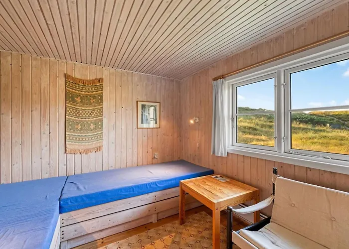 Acucena - 500m From The Sea By Interhome *